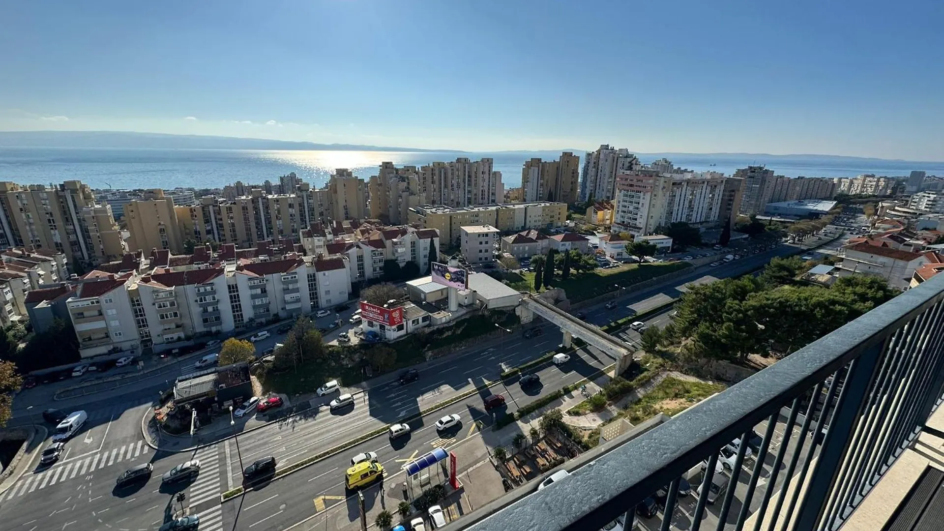Magic View Penthouse Apartment Split 0*,